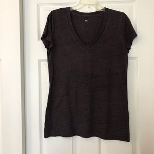 Gap tee